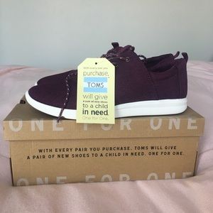TOMS DEL REY / black cherry canvas